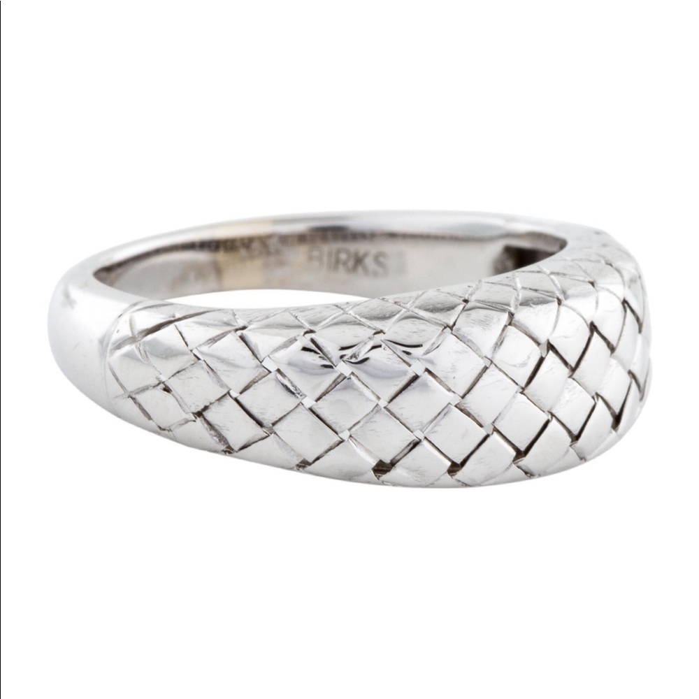 Beautiful ✨ Textured Dome 18 K white gold ring 6.5